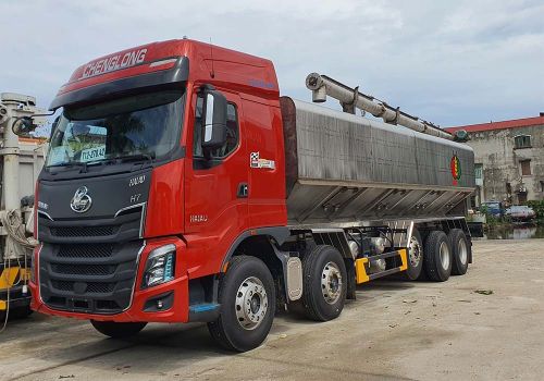 XE CHỞ CÁM TRỤC VÍT 32 KHỐI CHENGLONG BỒN INOX 304 VẬN HÀNH ĐIỆN 3 PHA