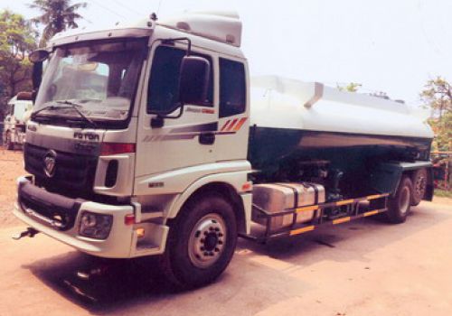 Xe phun nước rửa đường 13 khối THACO AUMAN C1500