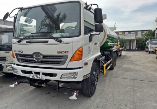 Xe phun nước rửa đường Hino FC9JESW 6m3