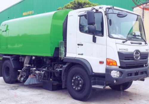 Xe quét đường hút bụi 6 khối Hino FG
