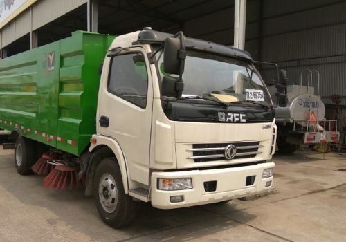 Xe quét hút bụi Dongfeng 5m3