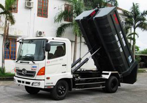 XE CHỞ RÁC HOOKLIFT 9 KHỐI HINO