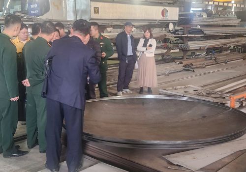 Công Ty Vũ Linh Đón Tiếp Đoàn Công Tác Bộ Quốc Phòng Kiểm Tra Dự Án Lô 8 Bồn Tĩnh Chứa Xăng Dầu 