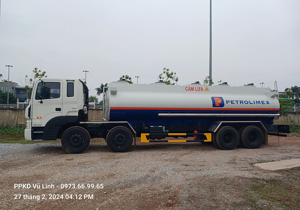 xe-cho-xang-dau-hyundai-hd320-22-m3-bon-thep-3