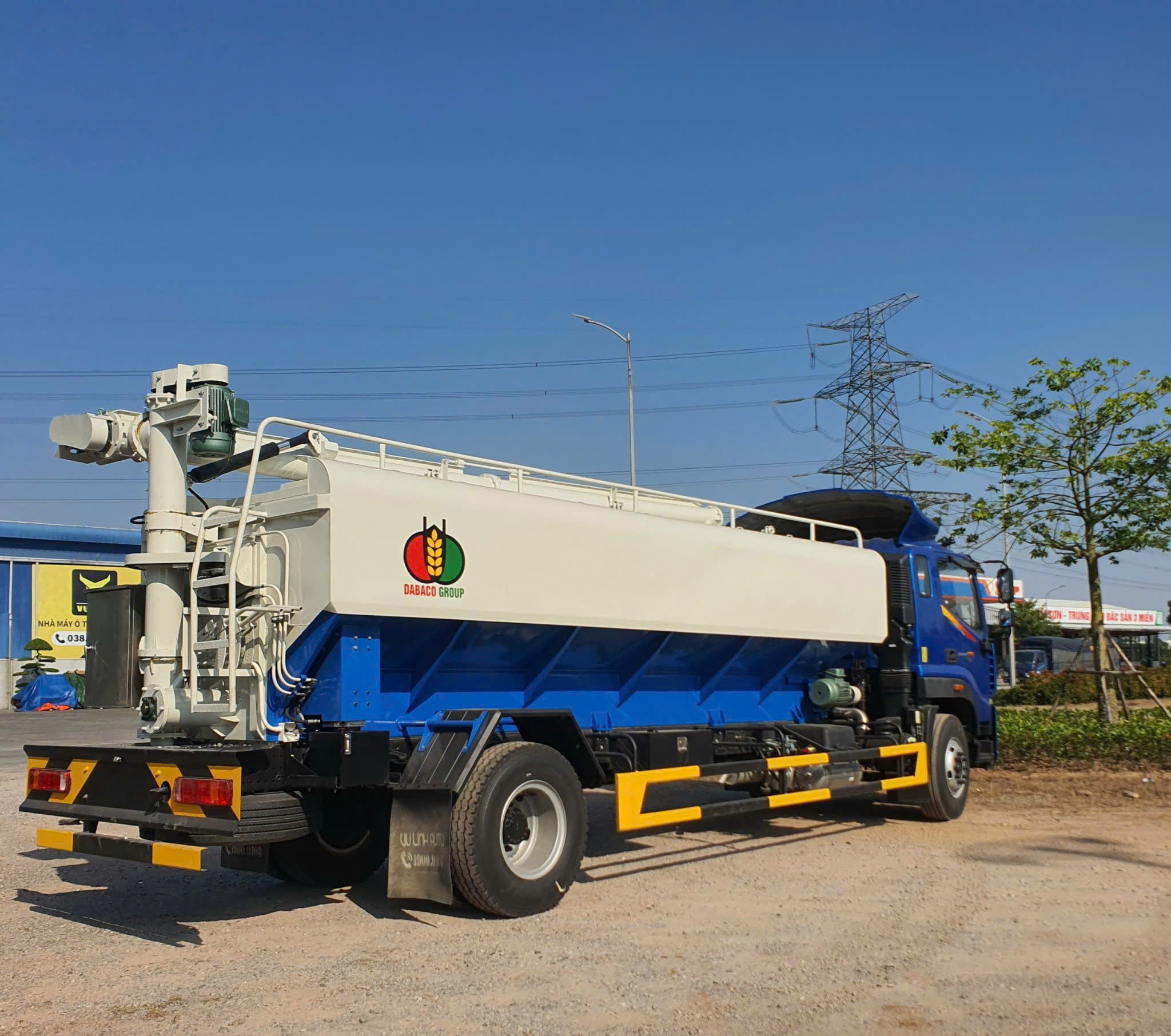 z6680635811209_990beaba23495dcdd7158eca23b5e7c2