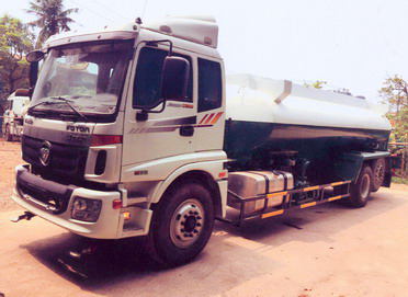 xe phun nước rửa đường 13 khối THACO AUMAN C1500 3 xe phun nước rửa đường 13 khối THACO AUMAN C1500