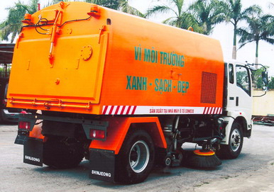 xe quét đường hút bụi 5 khối howo 4 xe quét đường hút bụi 5 khối howo