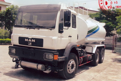 xe phun nước rửa đường 16 khối MAN 3 xe phun nước rửa đường 16 khối MAN