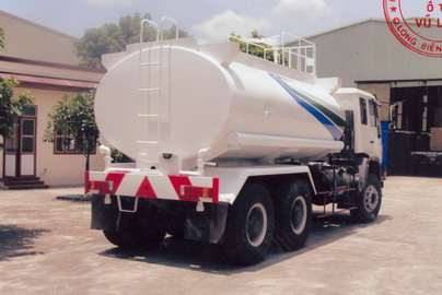 xe phun nước rửa đường 16 khối MAN 4 xe phun nước rửa đường 16 khối MAN