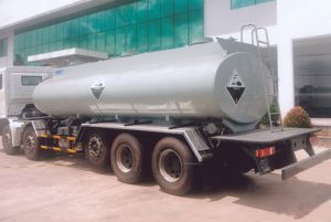 xe chở hóa chất, chở axít HCL 17 khối C&C 4 xe chở hóa chất, chở axít HCL 17 khối C&C