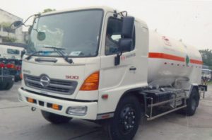 xe chở oxy lỏng 4 khối HINO FG8JJSB 3 xe chở oxy lỏng 4 khối HINO FG8JJSB