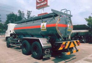 xe chở hóa chất, chở axít H2SO4 10 khối Hino FM 4 xe chở hóa chất, chở axít H2SO4 10 khối Hino FM