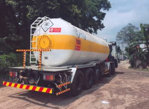 xe chở NH3 lỏng 24 khối Hyundai Hd360 4 xe chở NH3 lỏng 24 khối Hyundai Hd360