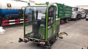 Xe quét đường hút bụi 5 khối ISUZU 12 xe quét đường hút bụi chạy điện